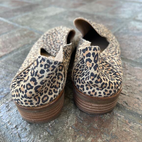 Lucky Brand Cahill Flat Leopard Loafers Shoes Size 7 Suede Animal Print - Picture 4 of 7